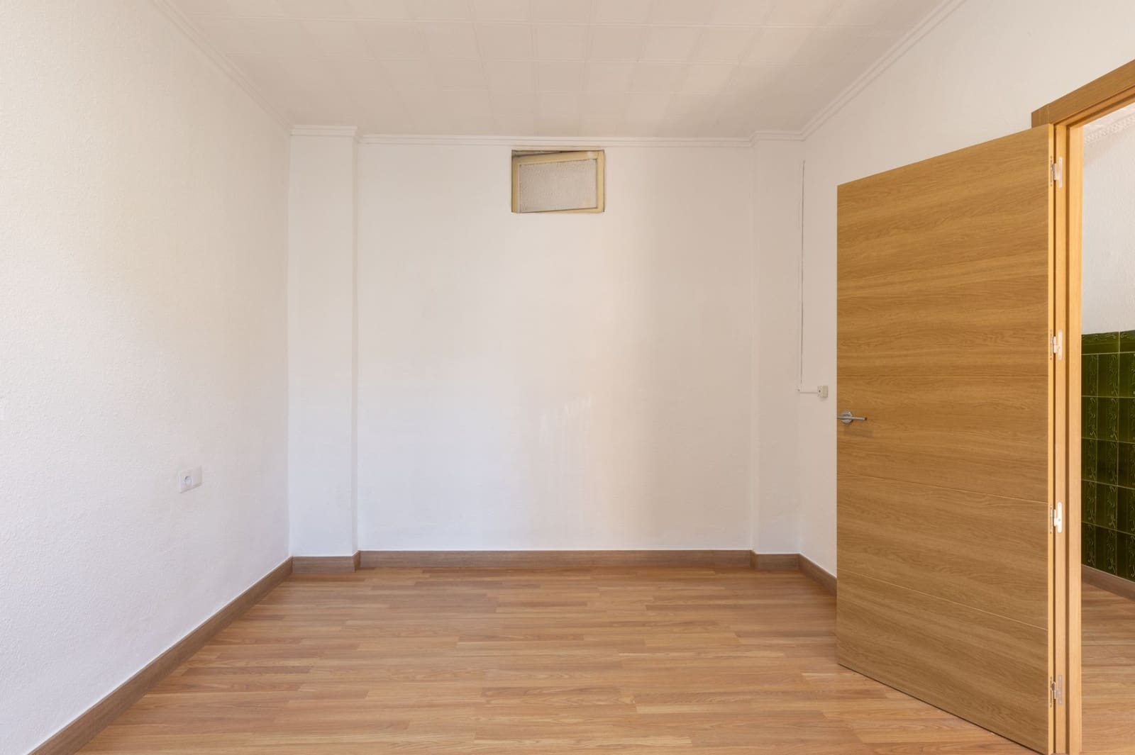 6 sovrum Villa till salu i Valencia stad - 198 000 € (Ref: 9175365)