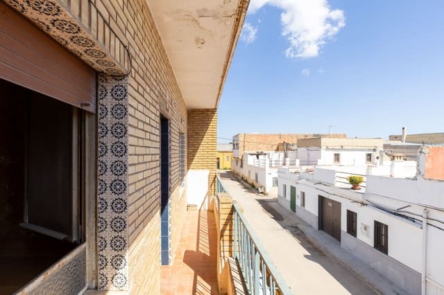 6 soverom Villa til salgs i Valencia by - € 198 000 (Ref: 9175365)