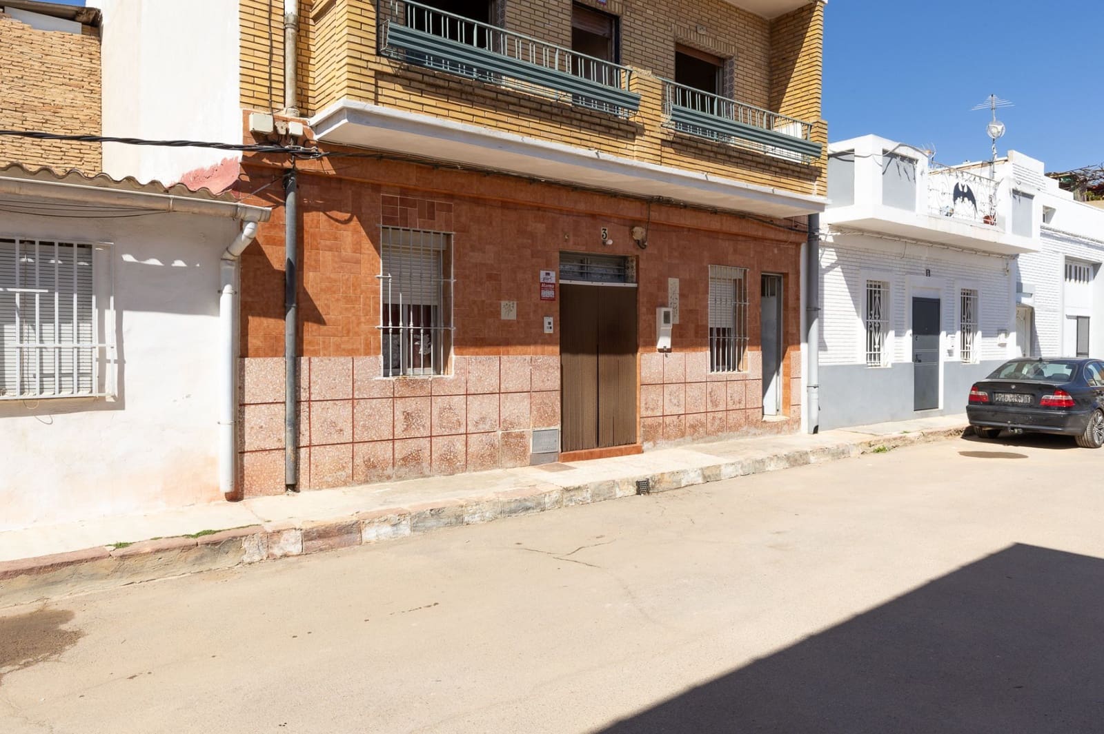 6 sovrum Villa till salu i Valencia stad - 198 000 € (Ref: 9175365)