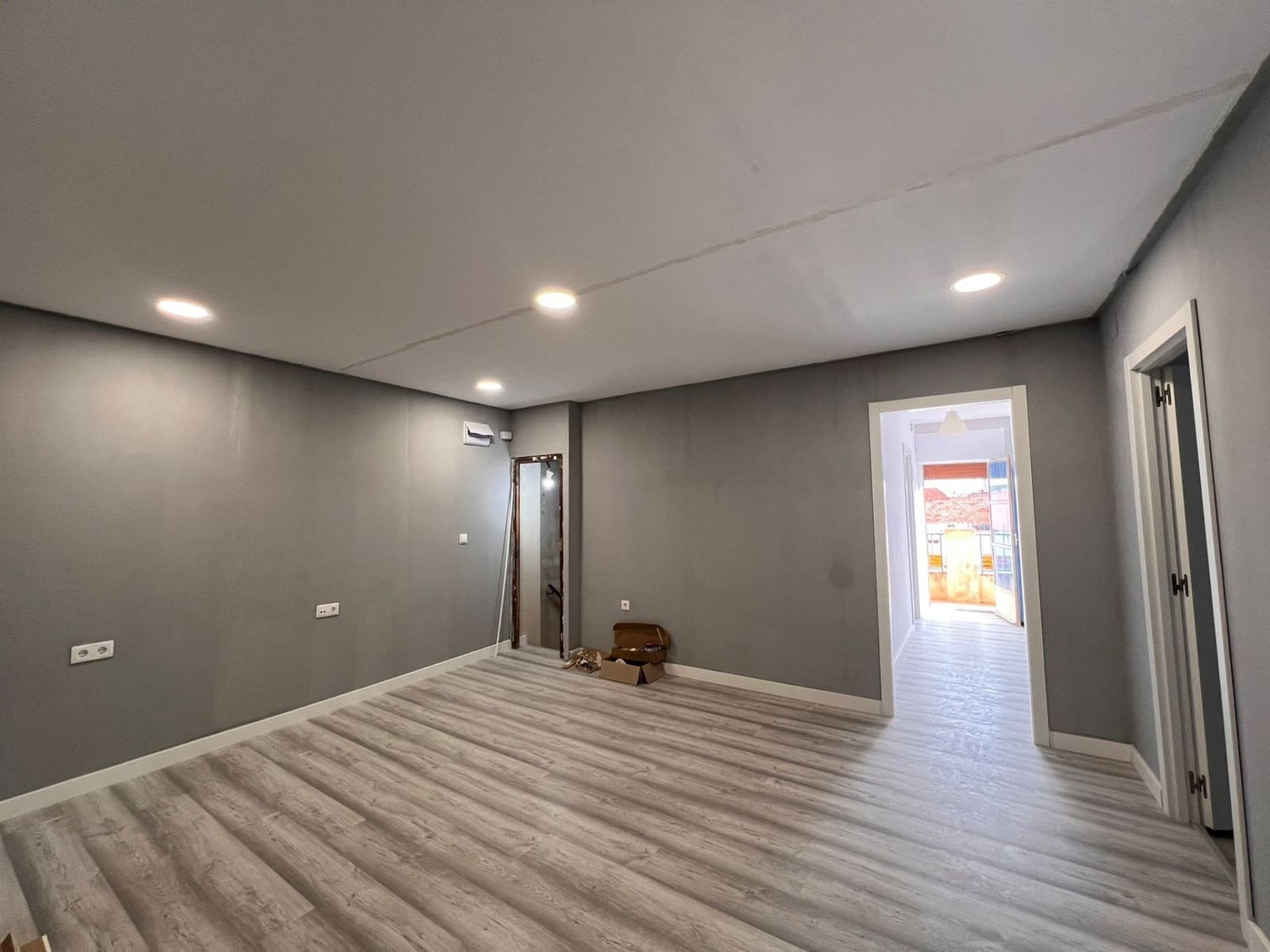 6 sovrum Villa till salu i Valencia stad - 198 000 € (Ref: 9175365)