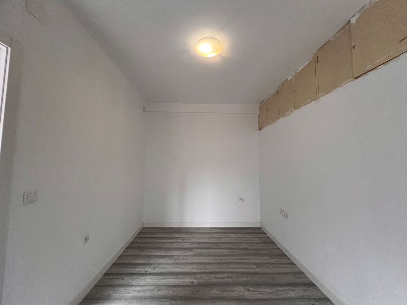 6 sovrum Villa till salu i Valencia stad - 198 000 € (Ref: 9175365)