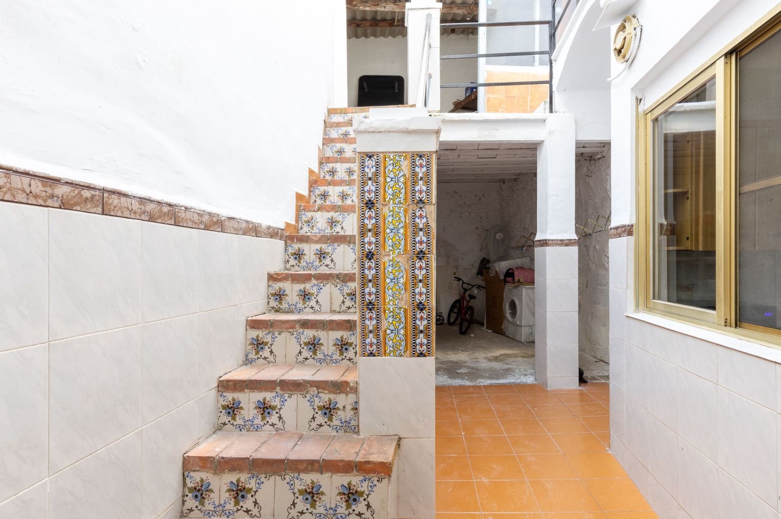 5 soveværelse Villa til salg i Sagunto / Sagunt - € 285.000 (Ref: 9175366)