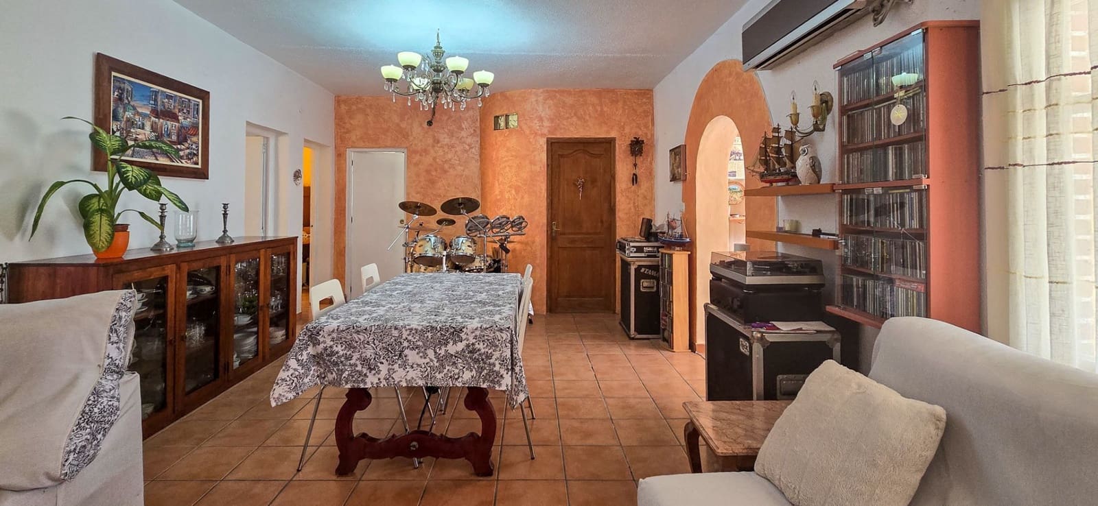 4 soveværelse Villa til salg i Busot med swimmingpool garage - € 413.000 (Ref: 9175367)