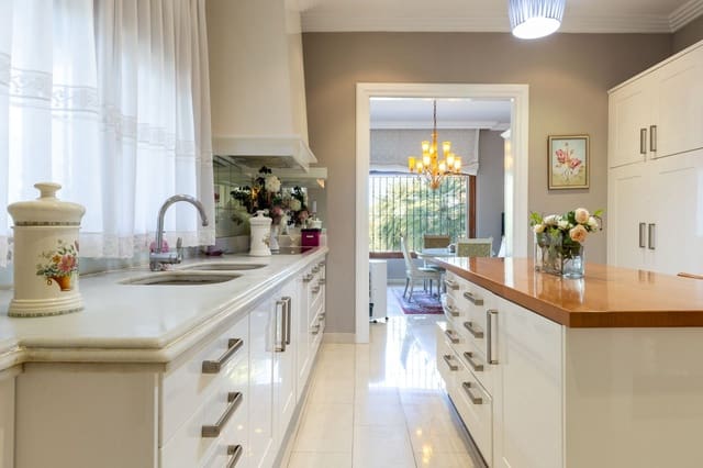 3 soveværelse Villa til salg i Ontinyent - € 490.000 (Ref: 9175369)