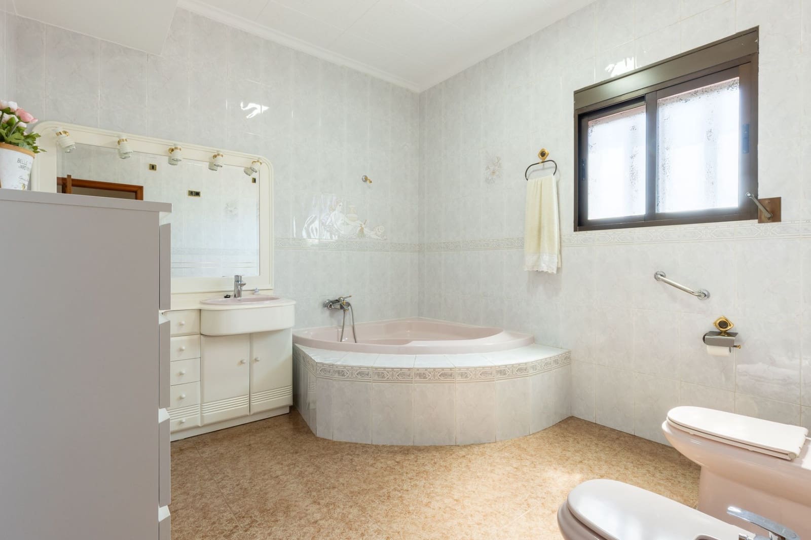 5 soveværelse Villa til salg i Navarres med garage - € 375.000 (Ref: 9175370)