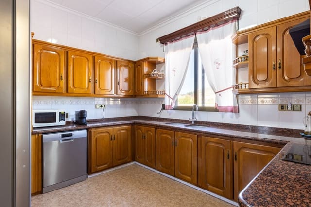 5 chambre Villa/Maison à vendre à Navarrés avec garage - 375 000 € (Ref: 9175370)