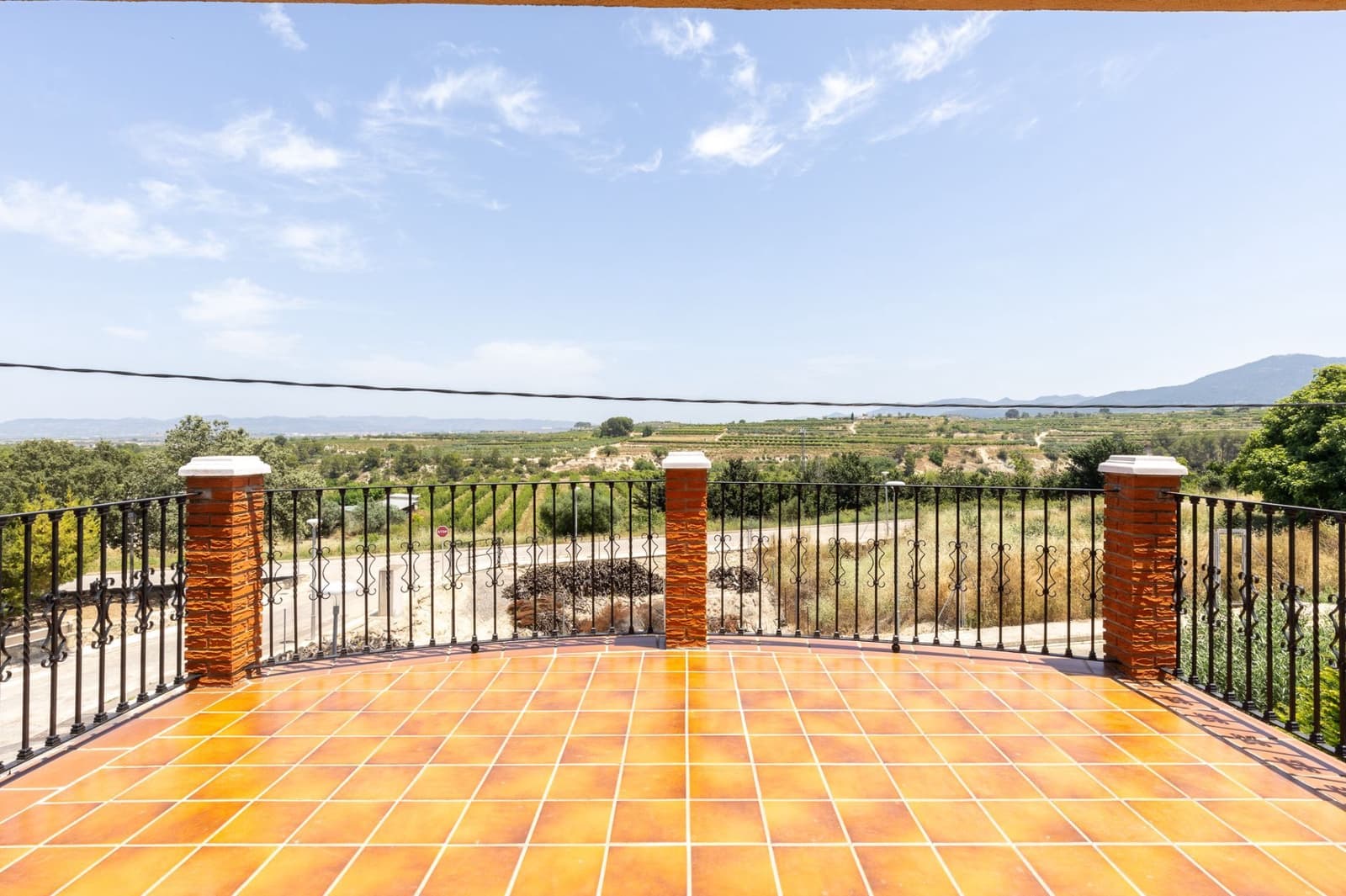 5 soverom Villa til salgs i Valencia by med svømmebasseng garasje - € 535 000 (Ref: 9175375)