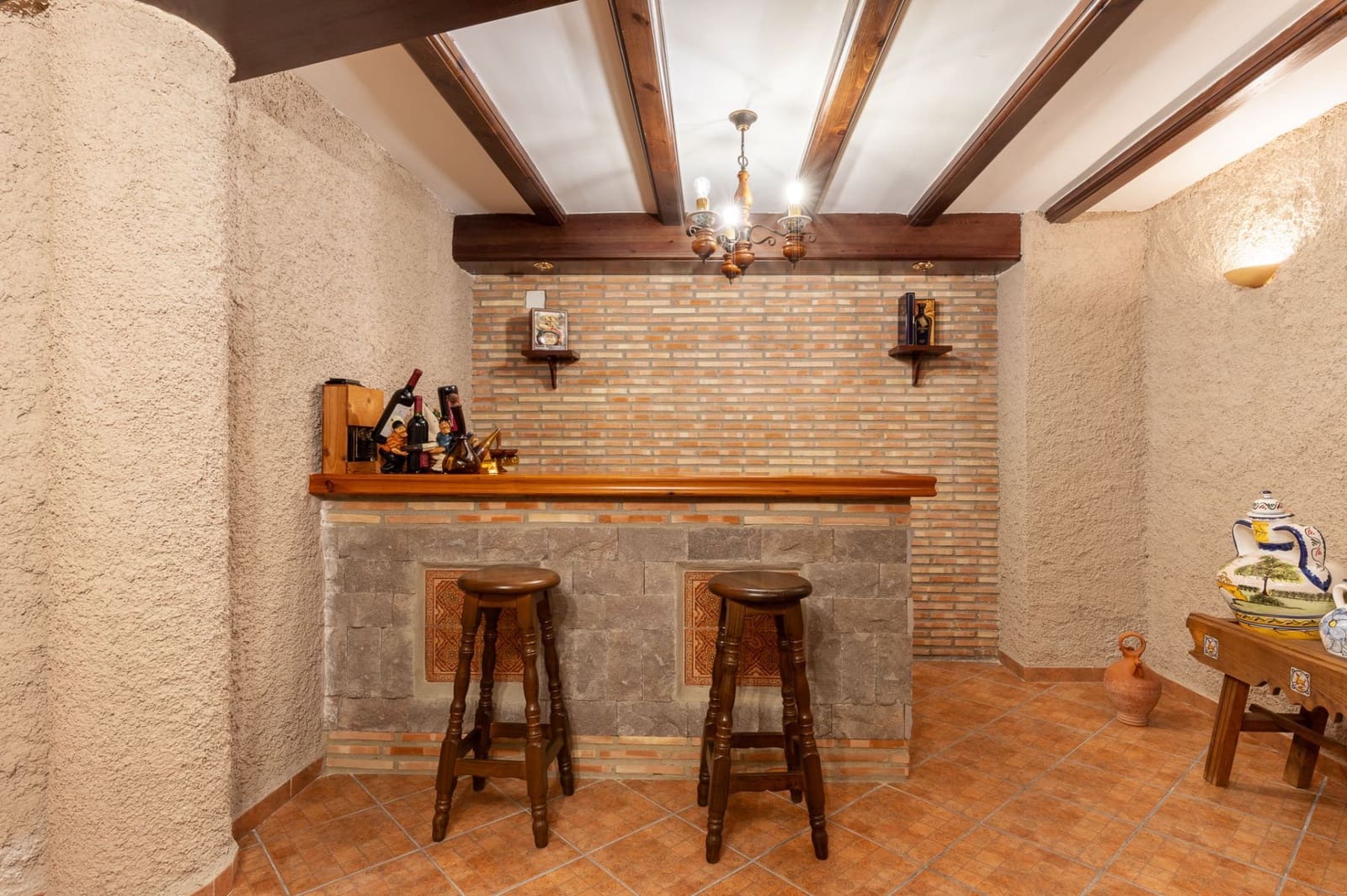 5 soverom Villa til salgs i Valencia by med svømmebasseng garasje - € 535 000 (Ref: 9175375)