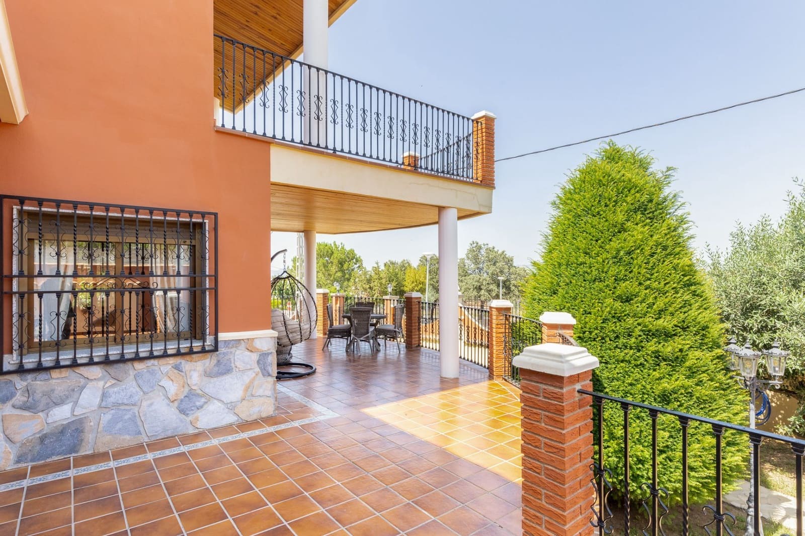 5 soverom Villa til salgs i Valencia by med svømmebasseng garasje - € 535 000 (Ref: 9175375)