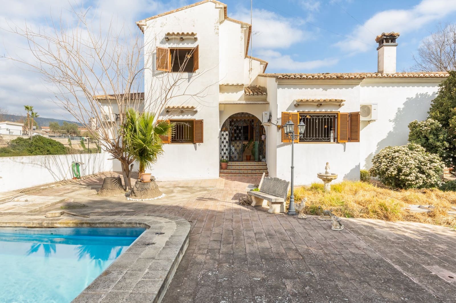 5 Zimmer Villa zu verkaufen in Moixent mit Garage - 395.000 € (Ref: 9175376)