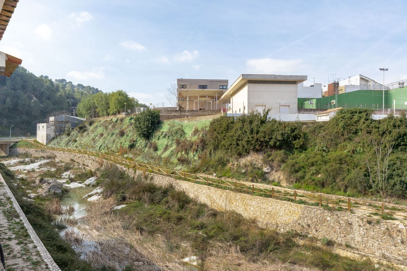 5 Zimmer Villa zu verkaufen in Moixent mit Garage - 395.000 € (Ref: 9175376)