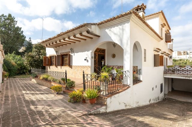 5 bedroom Villa for sale in Moixent with garage - € 395,000 (Ref: 9175376)