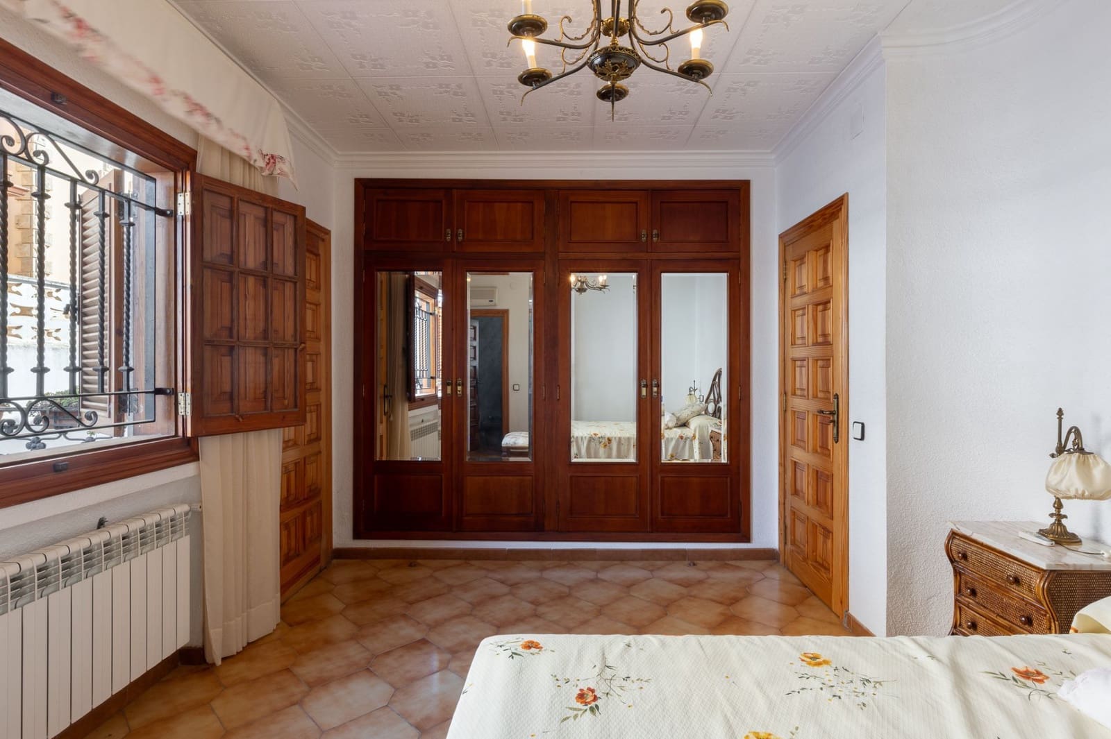 5 Zimmer Villa zu verkaufen in Moixent mit Garage - 395.000 € (Ref: 9175376)