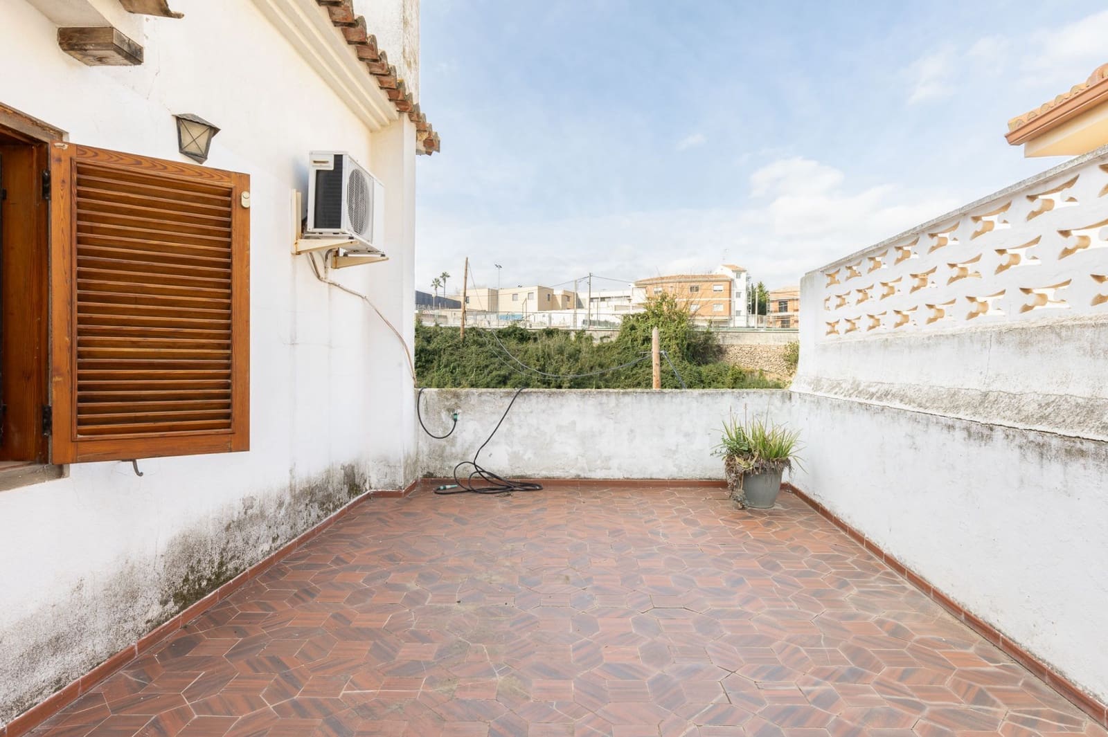 5 Zimmer Villa zu verkaufen in Moixent mit Garage - 395.000 € (Ref: 9175376)