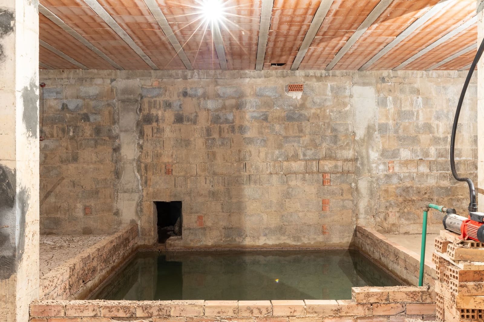 5 Zimmer Villa zu verkaufen in Moixent mit Garage - 395.000 € (Ref: 9175376)