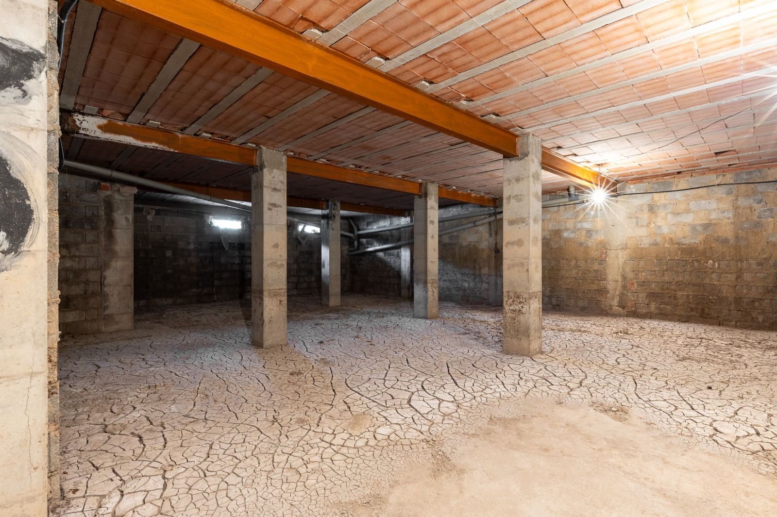 5 Zimmer Villa zu verkaufen in Moixent mit Garage - 395.000 € (Ref: 9175376)