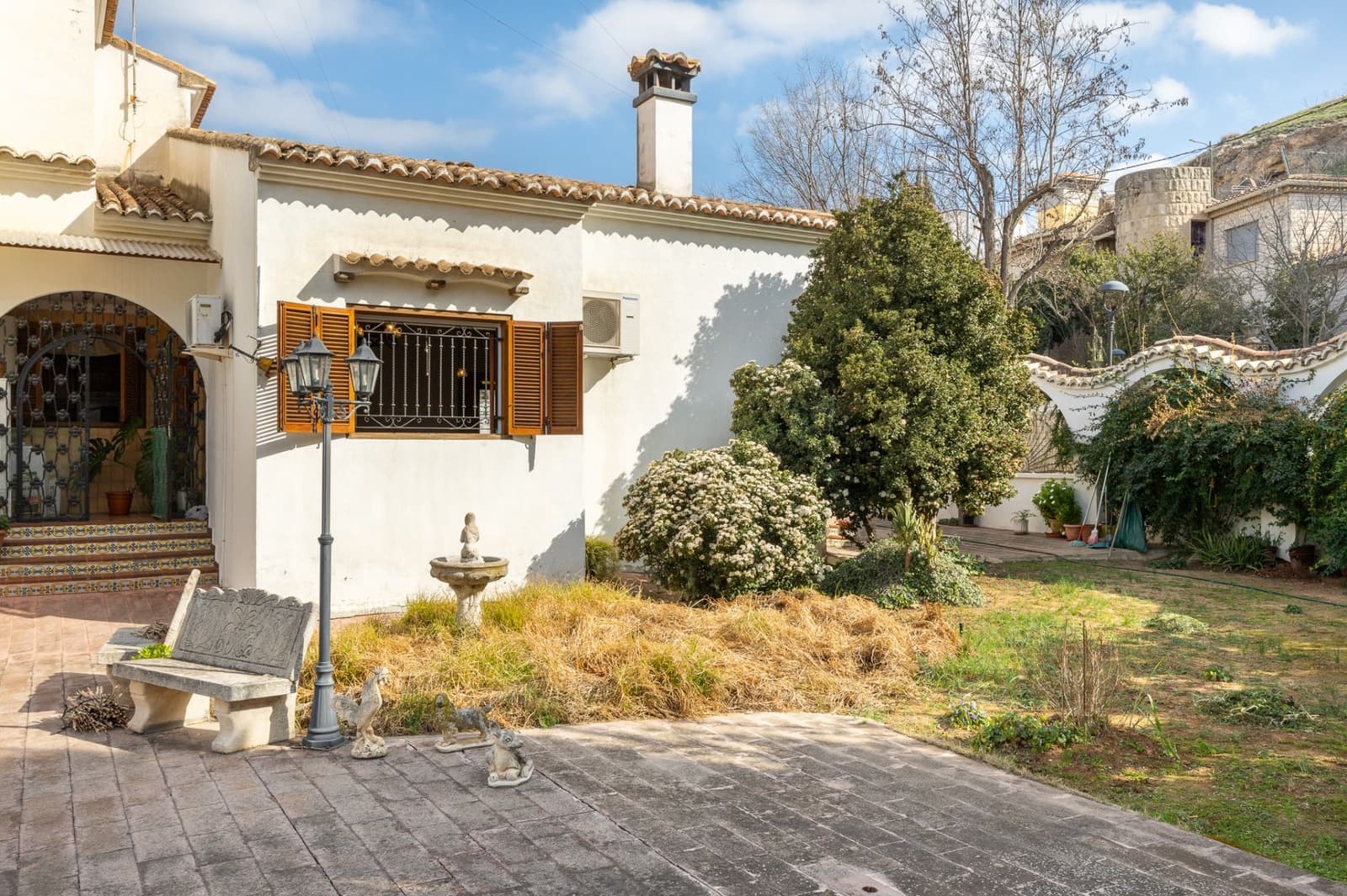 5 Zimmer Villa zu verkaufen in Moixent mit Garage - 395.000 € (Ref: 9175376)