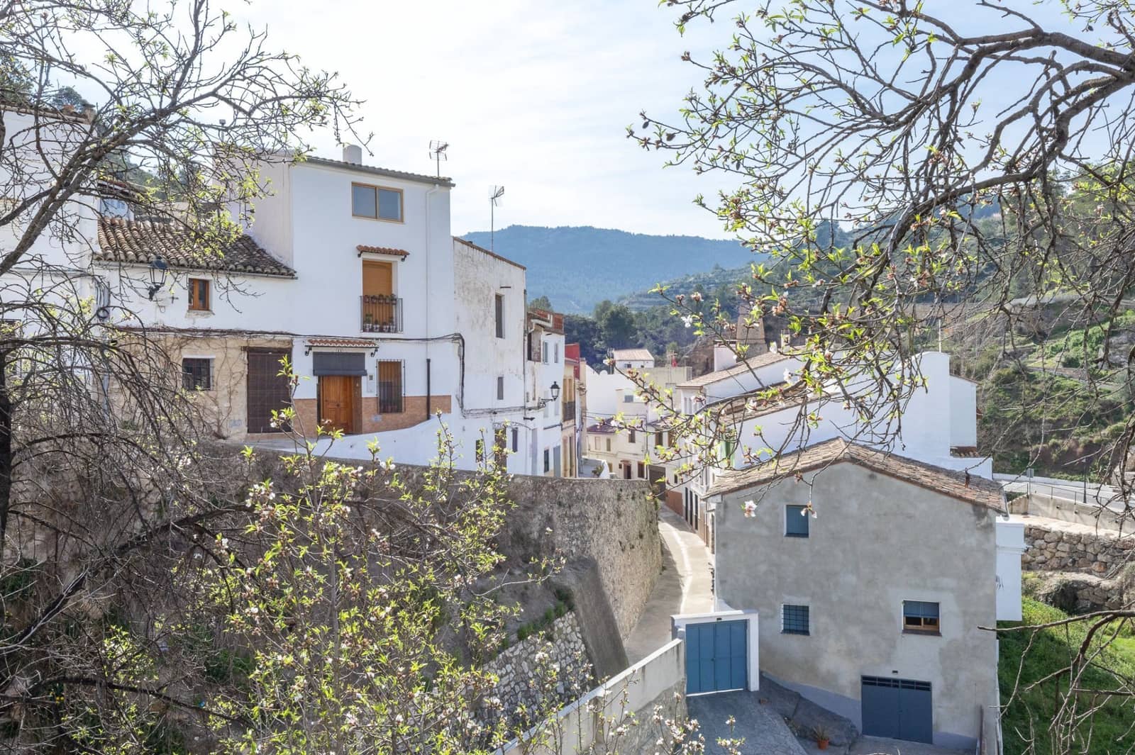 5 Zimmer Villa zu verkaufen in Moixent mit Garage - 395.000 € (Ref: 9175376)