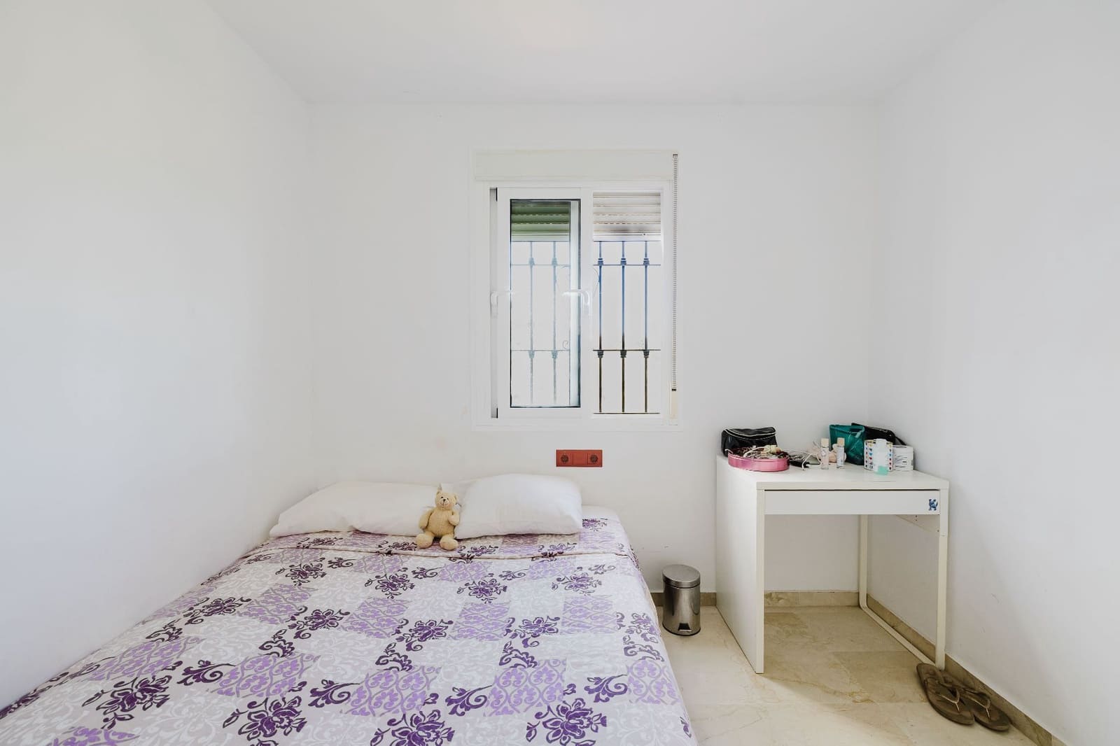 2 sovrum Semi-fristående Villa till salu i Marbella med pool garage - 445 000 € (Ref: 9175383)