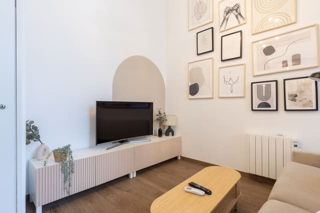 1 sypialnia Apartament na sprzedaż w Miasto Walencja z garażem - 461 500 € (Ref: 9175387)