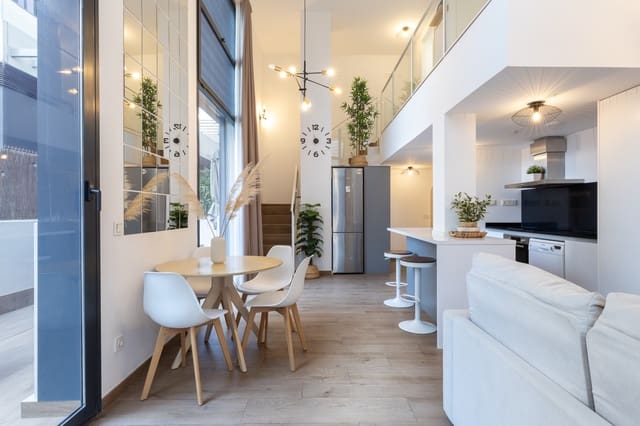 1 sypialnia Apartament na sprzedaż w Miasto Walencja z garażem - 461 500 € (Ref: 9175387)