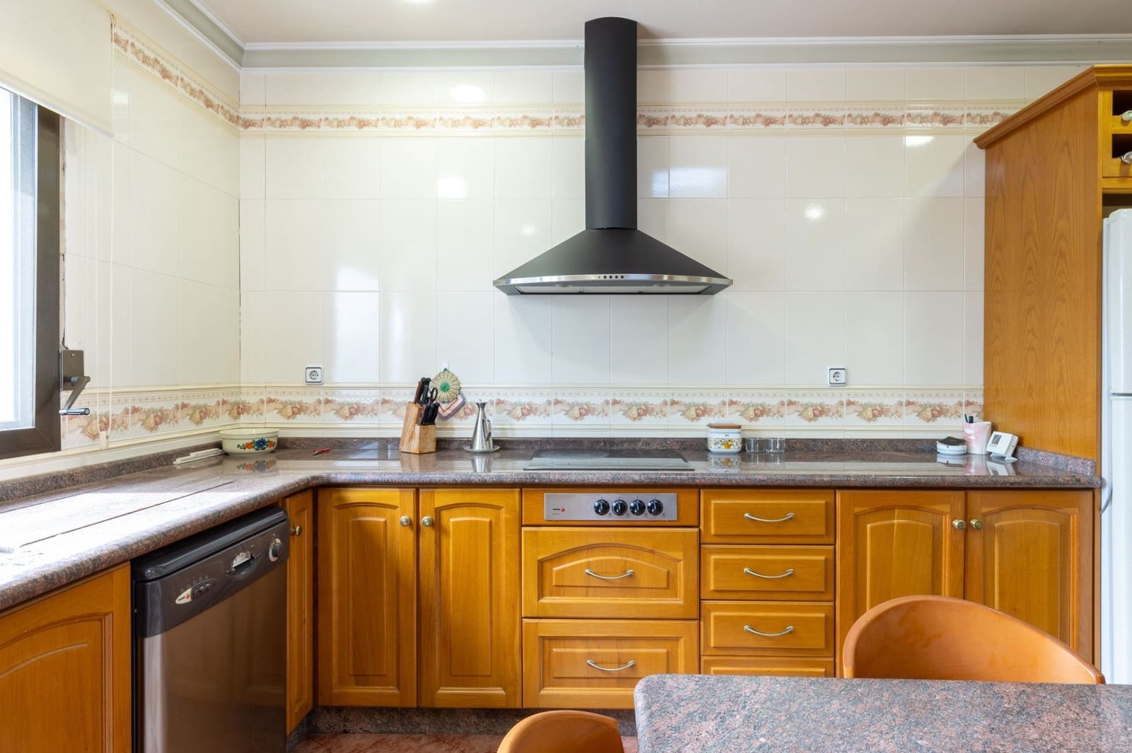 5 soveværelse Villa til salg i Llosa de Ranes med garage - € 435.000 (Ref: 9175396)