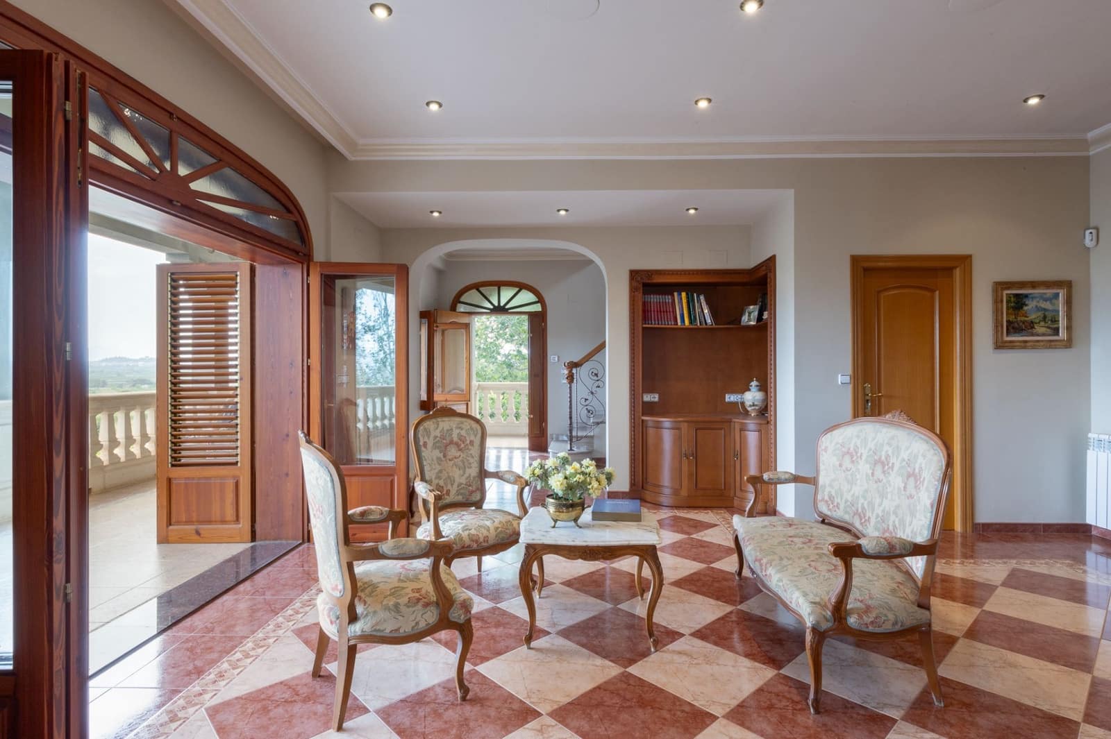 5 soveværelse Villa til salg i Llosa de Ranes med garage - € 435.000 (Ref: 9175396)