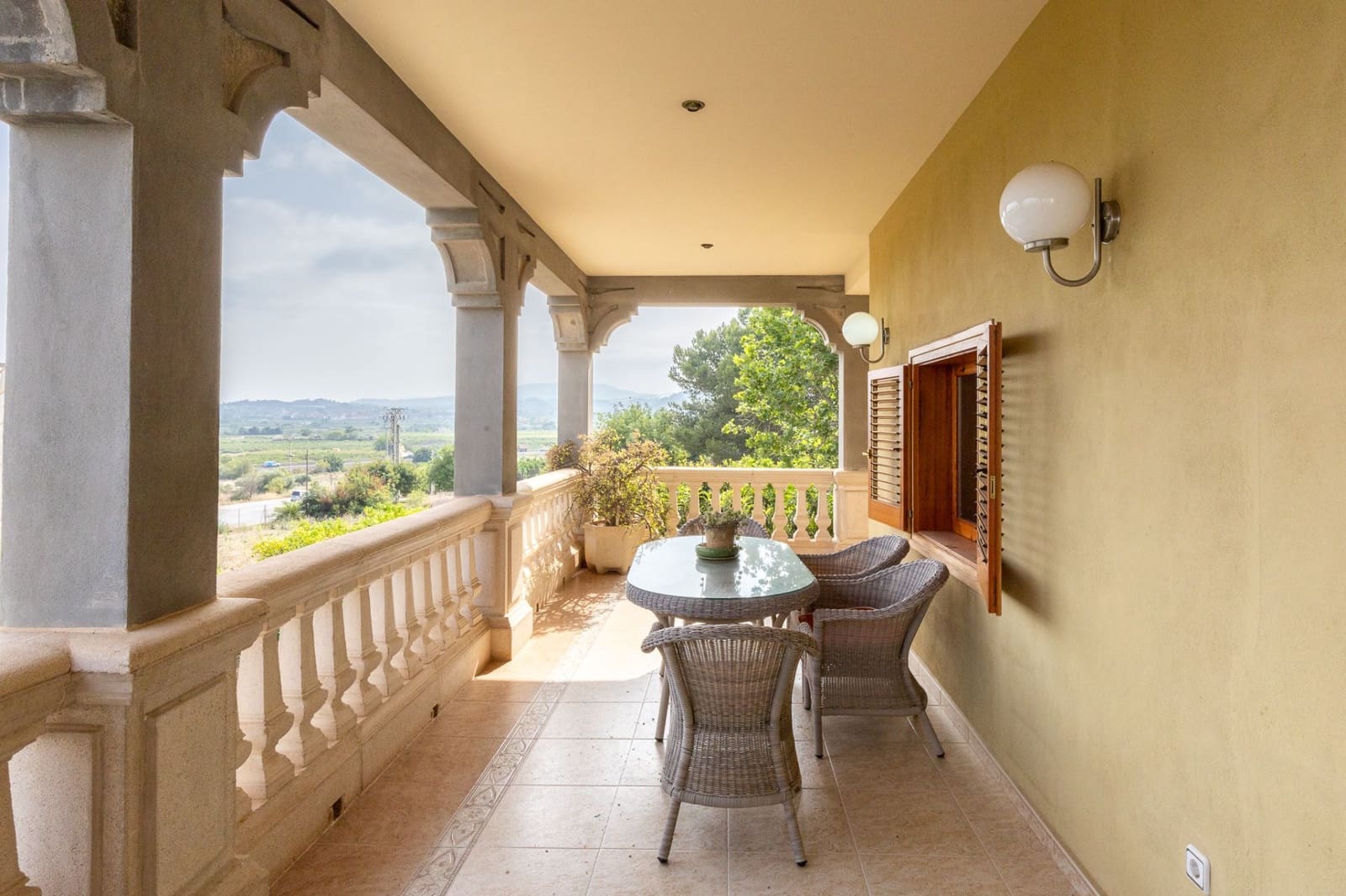 5 soveværelse Villa til salg i Llosa de Ranes med garage - € 435.000 (Ref: 9175396)