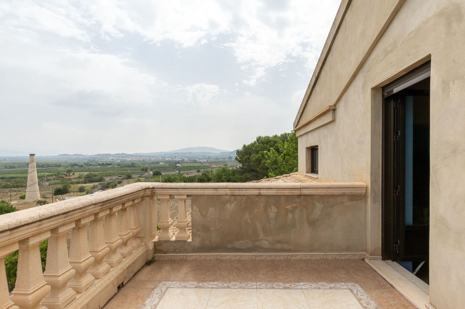 5 soveværelse Villa til salg i Llosa de Ranes med garage - € 435.000 (Ref: 9175396)