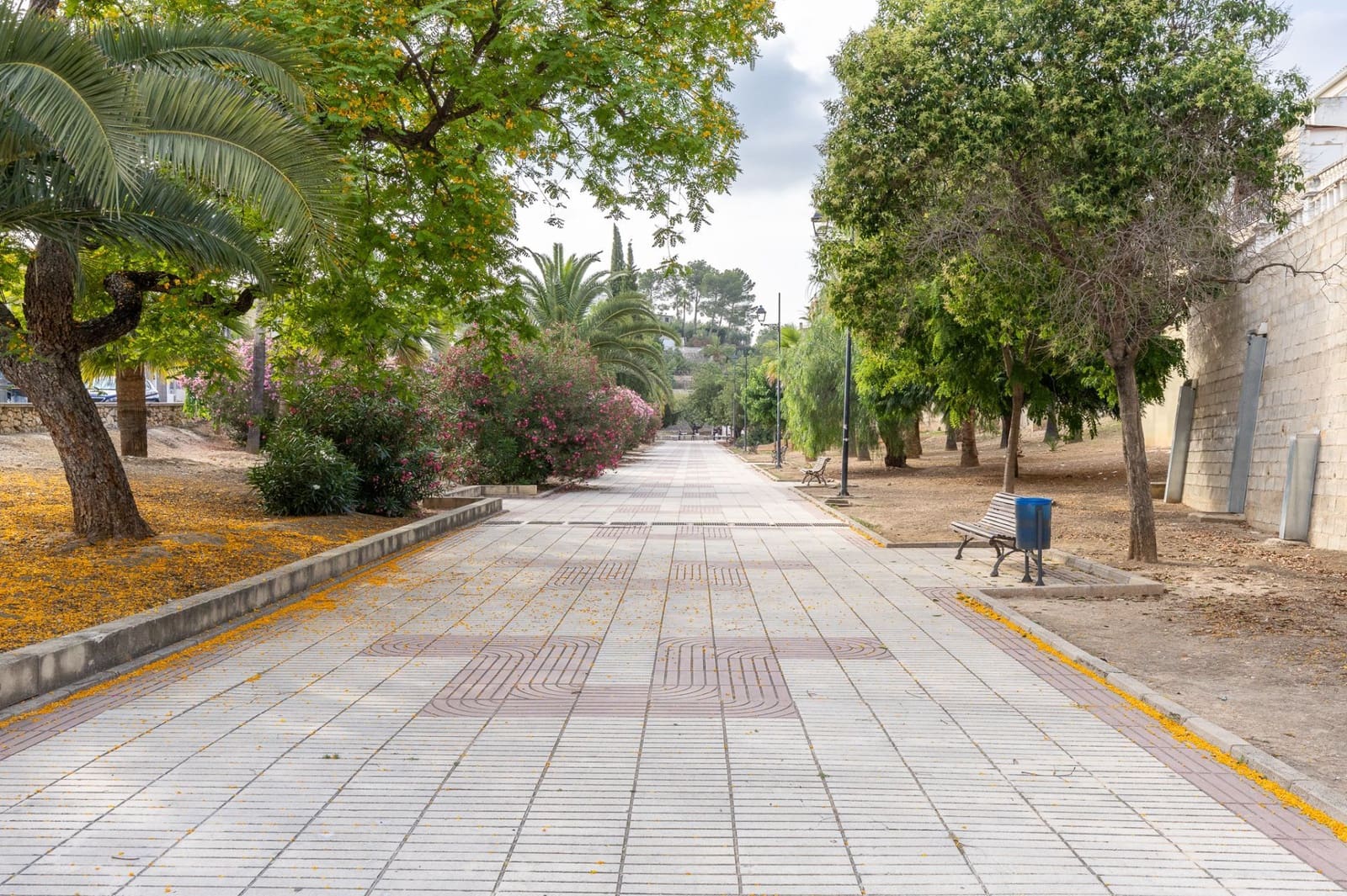 5 soveværelse Villa til salg i Llosa de Ranes med garage - € 435.000 (Ref: 9175396)