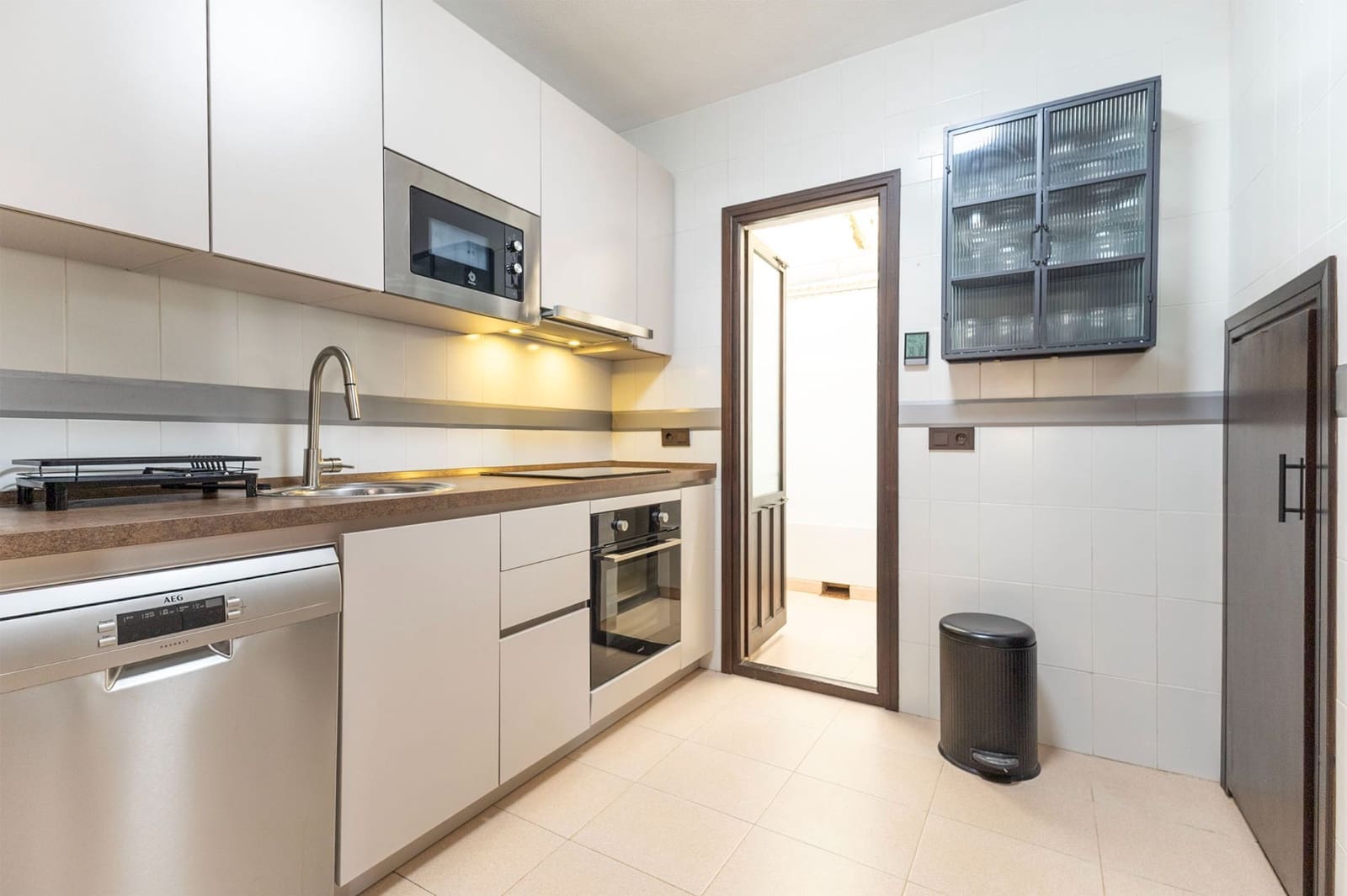 4 sovrum Semi-fristående Villa till salu i Santa Pola med garage - 339 000 € (Ref: 9202185)