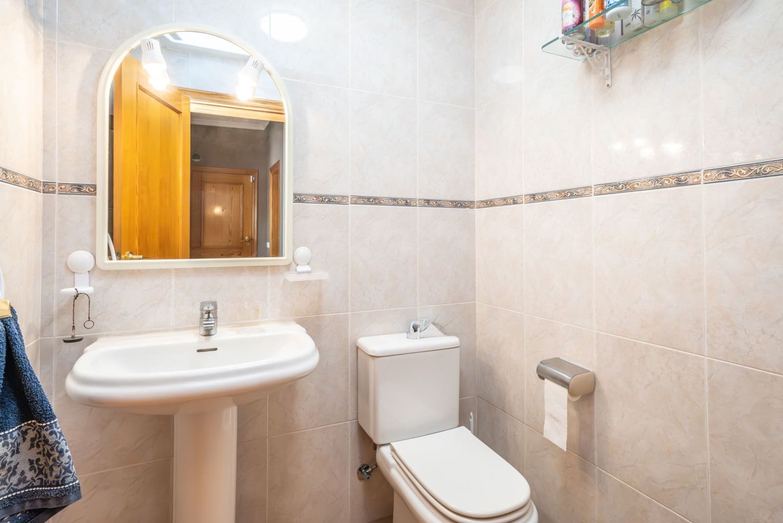 5 bedroom Villa for sale in Altea - € 430,000 (Ref: 9202186)