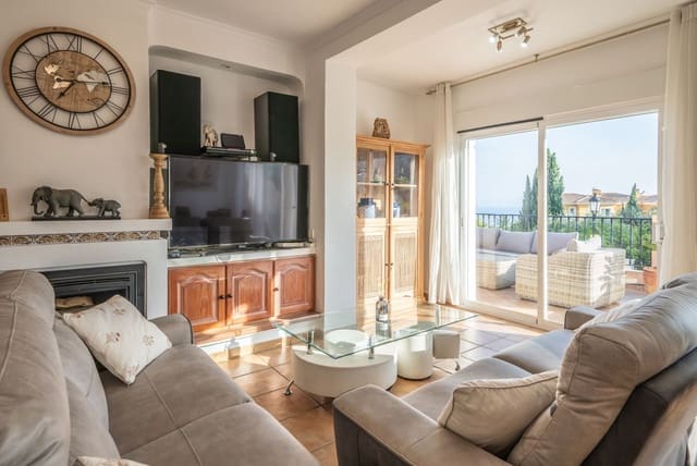 5 bedroom Villa for sale in Altea - € 430,000 (Ref: 9202186)