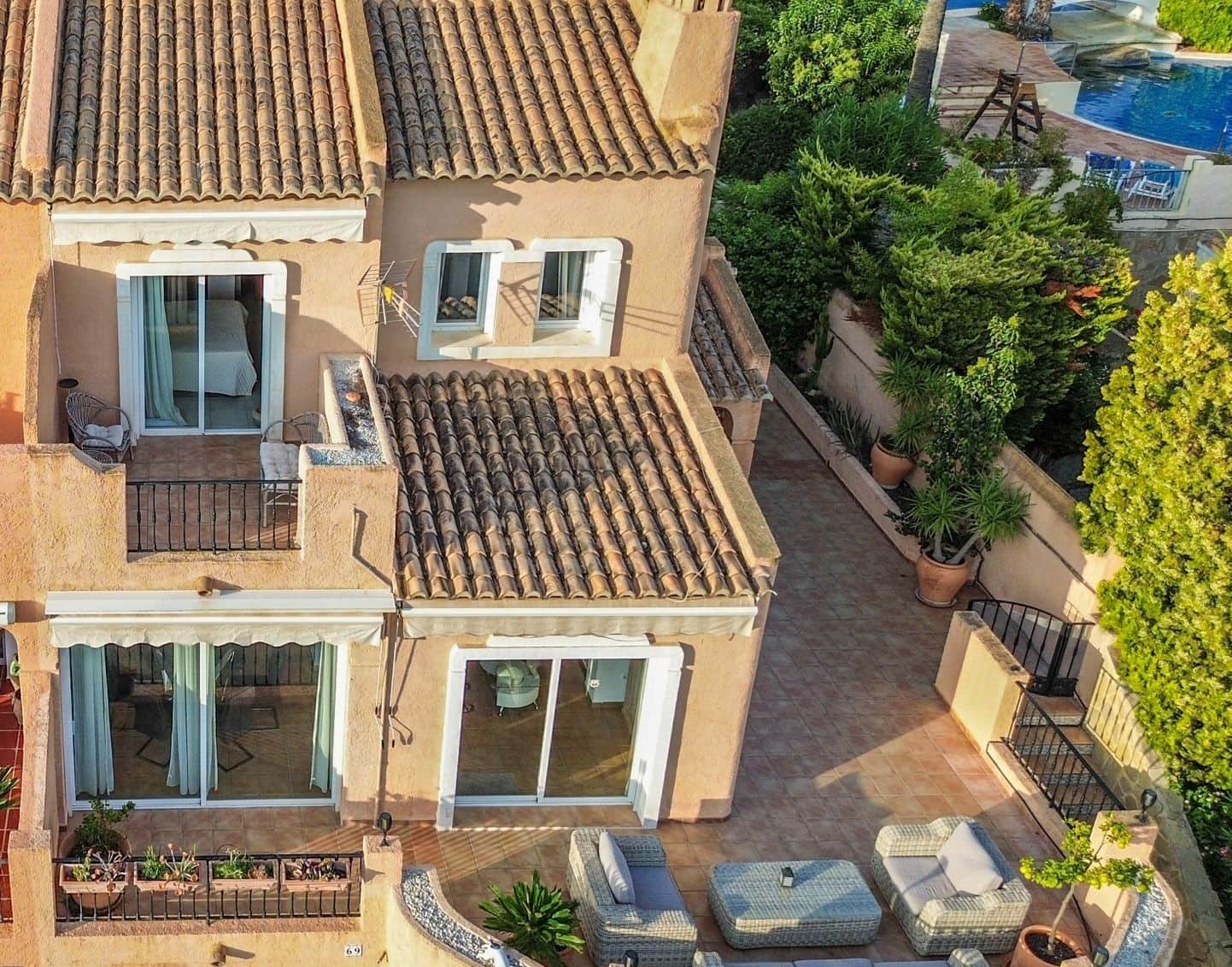 5 bedroom Villa for sale in Altea - € 430,000 (Ref: 9202186)