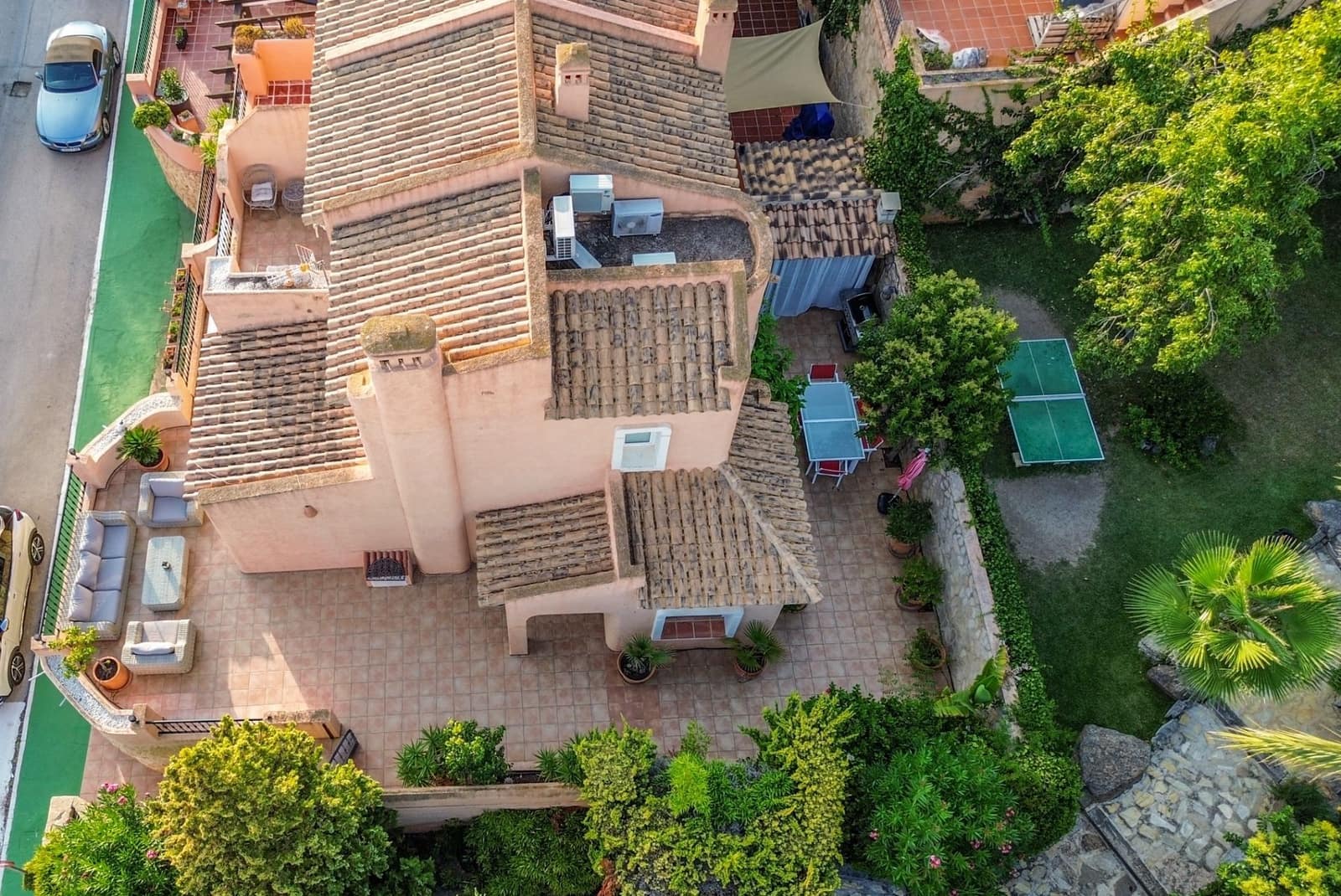 5 bedroom Villa for sale in Altea - € 430,000 (Ref: 9202186)