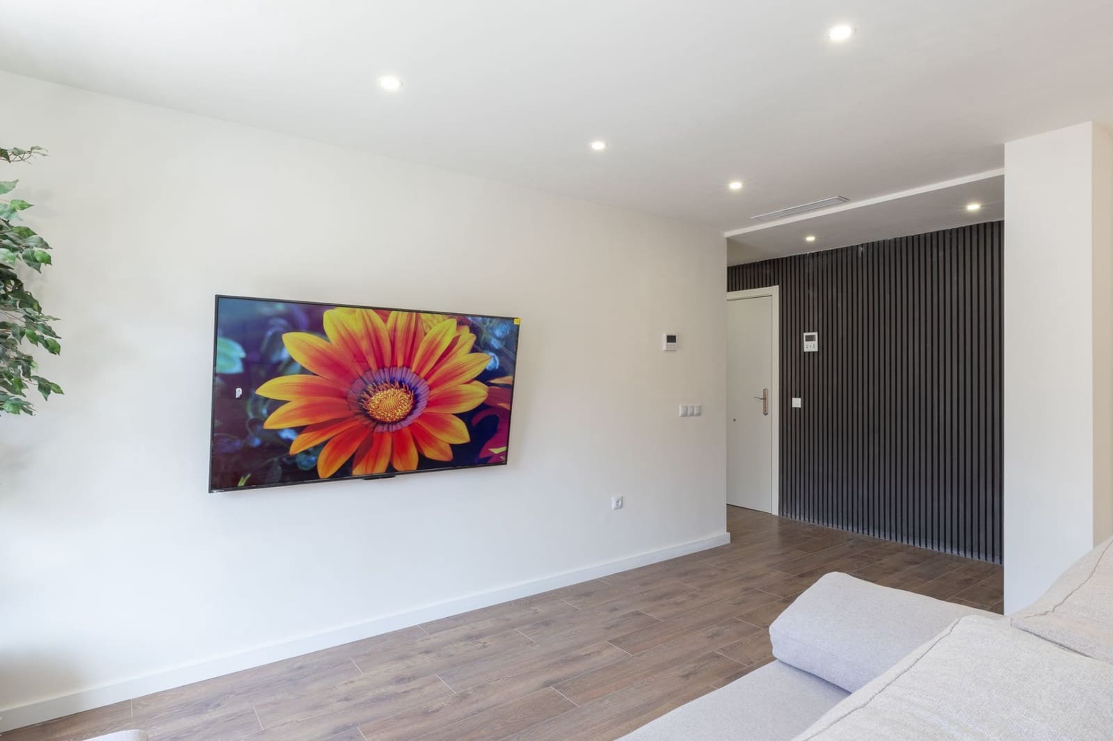 3 makuuhuone Asunto myytävänä paikassa Alberic - 129 000 € (Ref: 9228192)