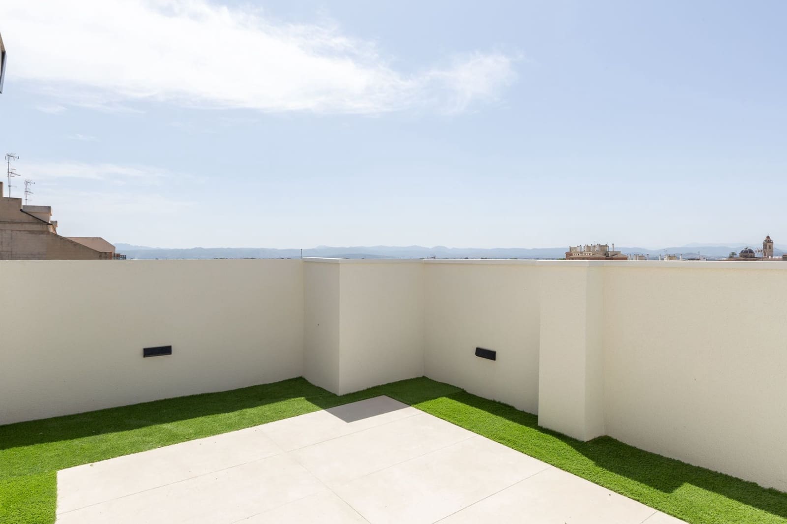 3 makuuhuone Asunto myytävänä paikassa Alberic - 129 000 € (Ref: 9228192)