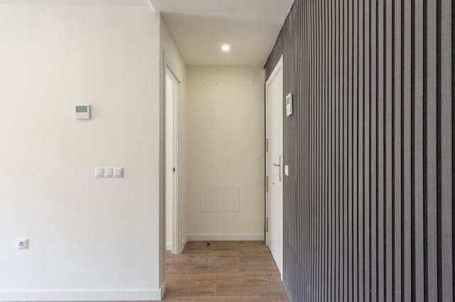 3 makuuhuone Asunto myytävänä paikassa Alberic - 129 000 € (Ref: 9228192)