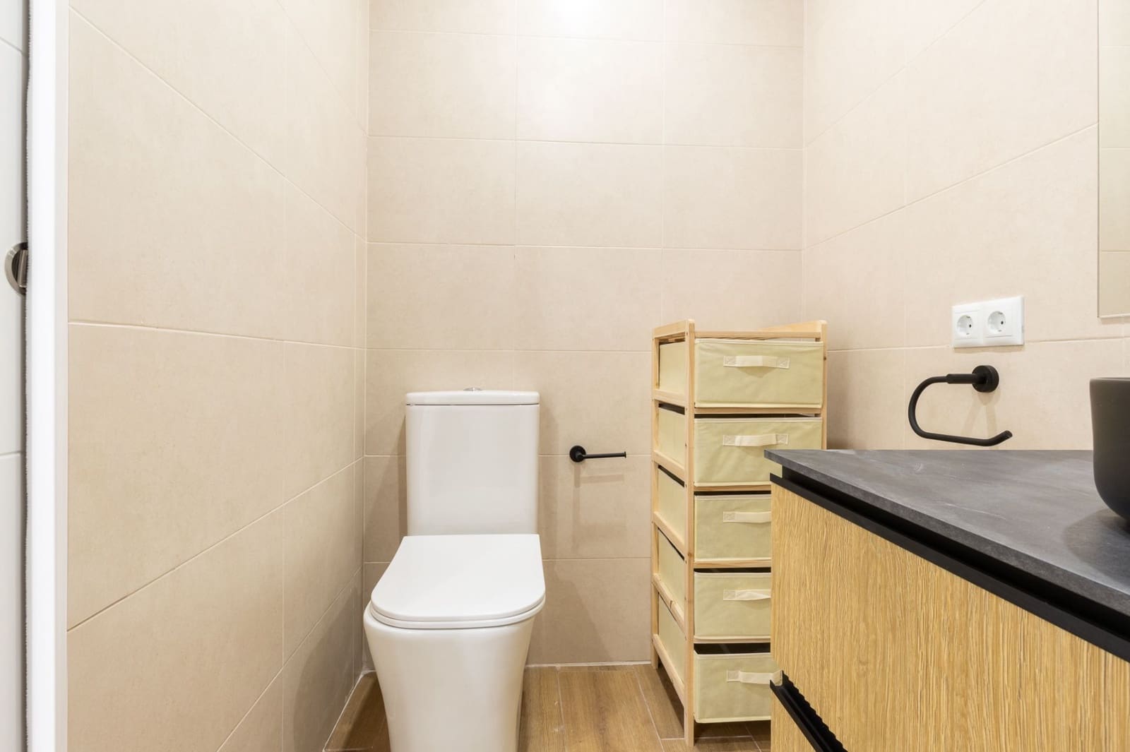 3 makuuhuone Asunto myytävänä paikassa Alberic - 129 000 € (Ref: 9228192)