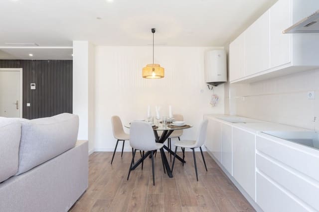 3 makuuhuone Asunto myytävänä paikassa Alberic - 129 000 € (Ref: 9228192)