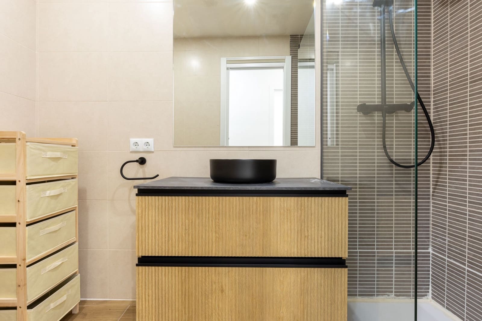 3 makuuhuone Asunto myytävänä paikassa Alberic - 129 000 € (Ref: 9228192)