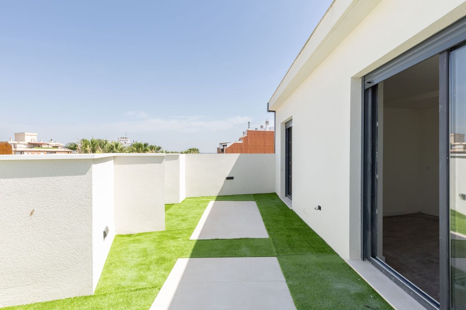 3 makuuhuone Asunto myytävänä paikassa Alberic - 129 000 € (Ref: 9228192)