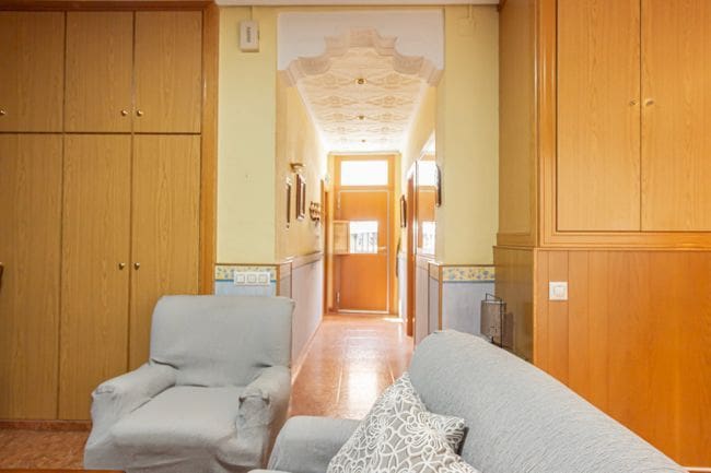 6 soverom Villa til salgs i Moncada - € 390 000 (Ref: 9242695)