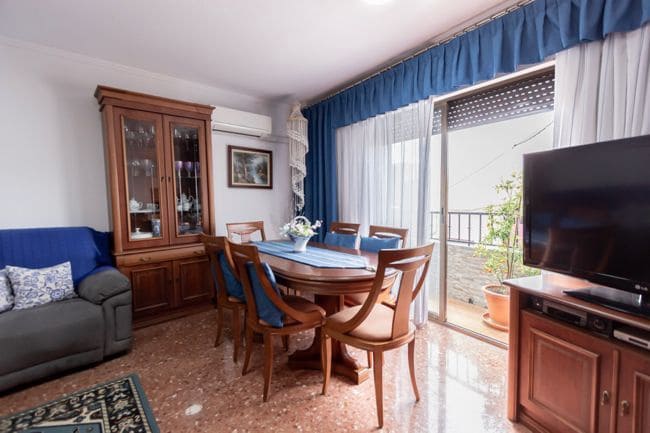 6 soverom Villa til salgs i Moncada - € 390 000 (Ref: 9242695)