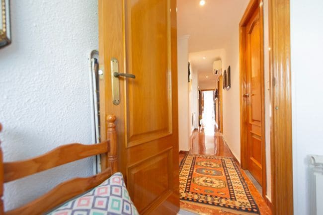 6 soverom Villa til salgs i Moncada - € 390 000 (Ref: 9242695)