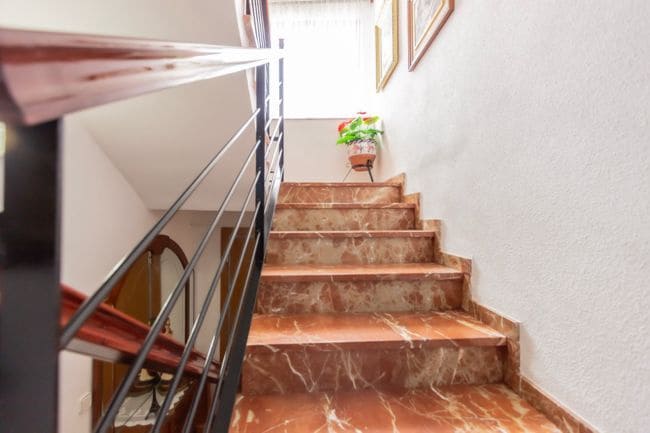 6 soverom Villa til salgs i Moncada - € 390 000 (Ref: 9242695)