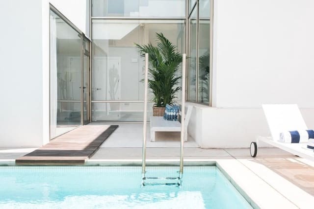 3 slaapkamer Halfvrijstaande villa te koop in San Jose / Sant Josep de Sa Talaia met zwembad - € 1.273.000 (Ref: 9312142)