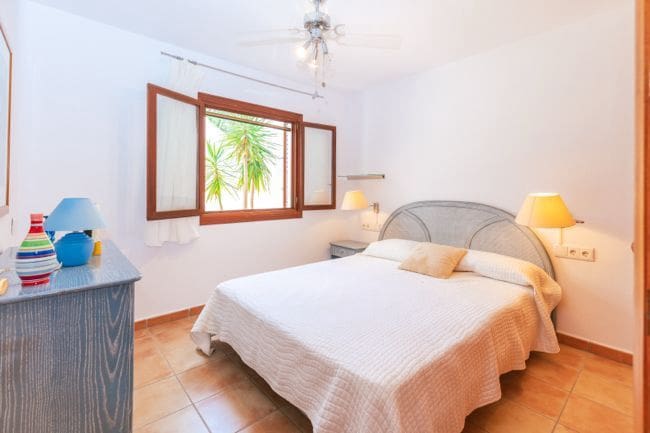 2 bedroom Apartment for sale in Santa Eulalia / Santa Eularia with pool garage - € 859,000 (Ref: 9312144)