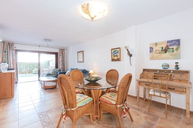 2 soverom Leilighet til salgs i Santa Eulalia / Santa Eularia med svømmebasseng garasje - € 859 000 (Ref: 9312144)