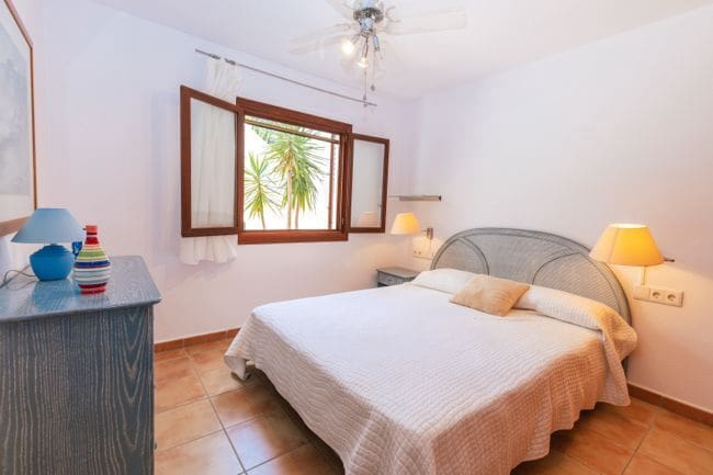 2 bedroom Apartment for sale in Santa Eulalia / Santa Eularia with pool garage - € 859,000 (Ref: 9312144)